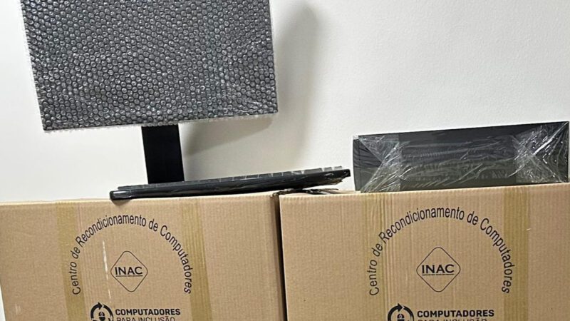 Senador Laércio viabiliza doação de computadores para inclusão digital em Sergipe
