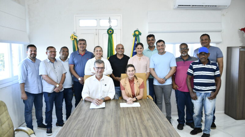 Em Pacatuba, Senador Laércio anuncia novos recursos para a saúde e agricultura familiar