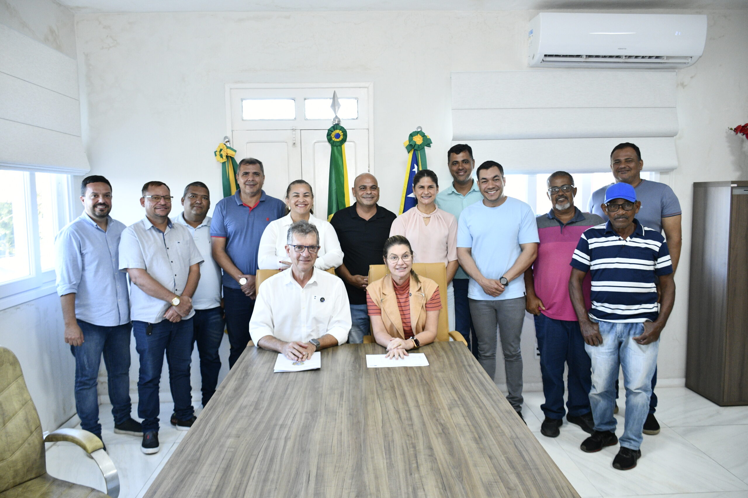 Em Pacatuba, Senador Laércio anuncia novos recursos para a saúde e agricultura familiar