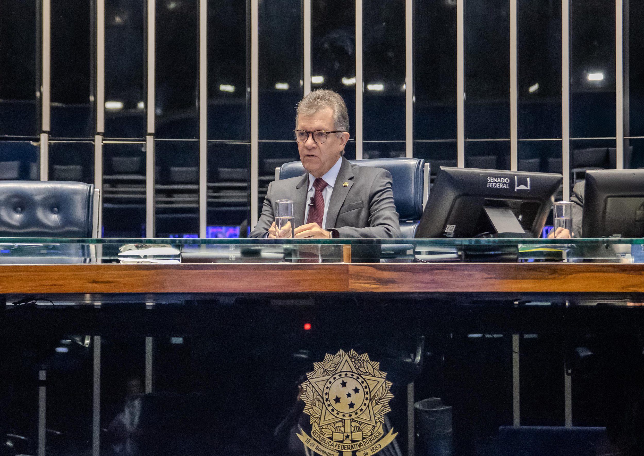 Laércio Oliveira assina a CPI para investigar a sexualização de crianças