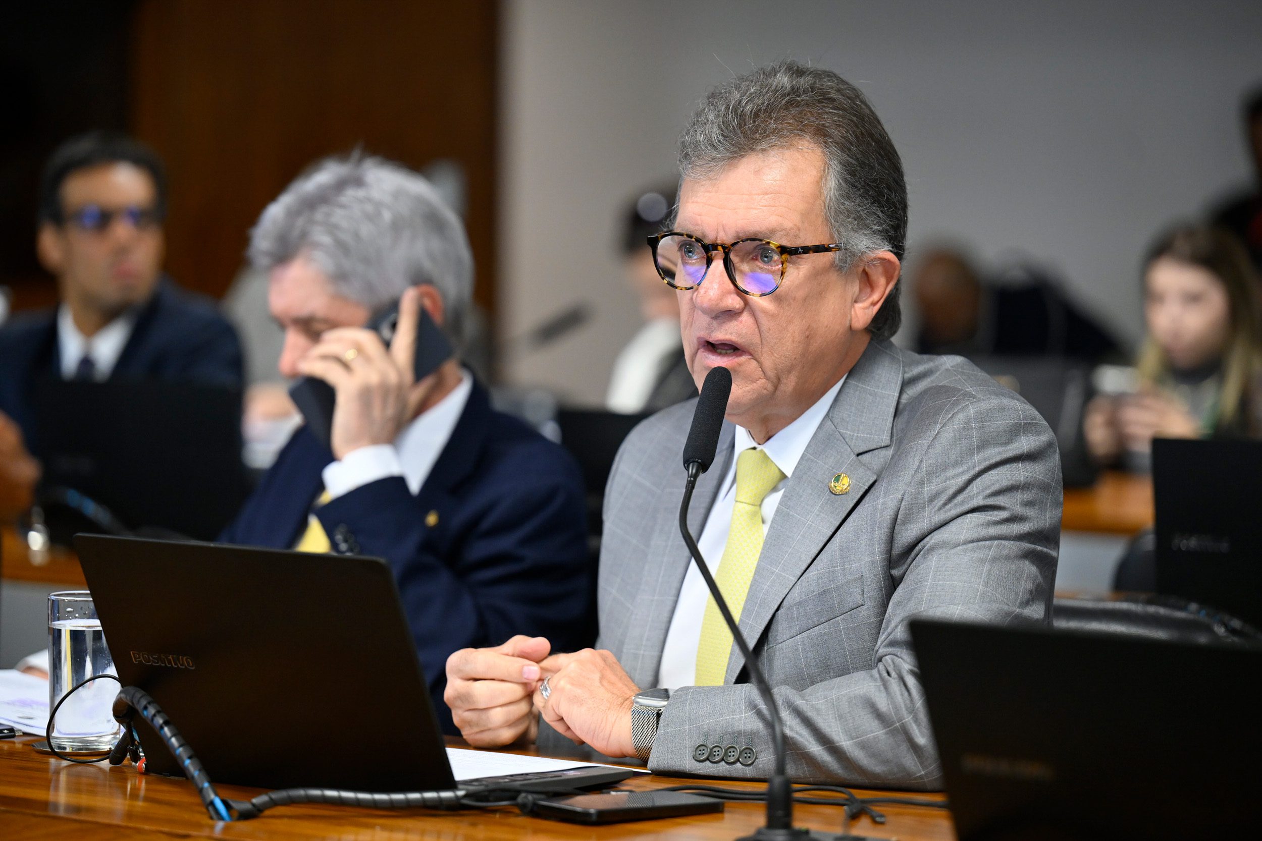 Aprovado projeto relatado pelo senador Laércio que assegura crédito justo para idosos