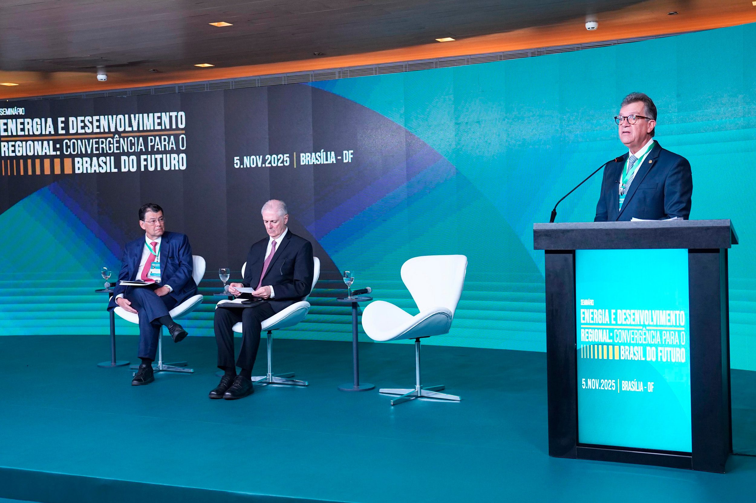 Senador Laércio Oliveira defende energia como eixo do desenvolvimento regional