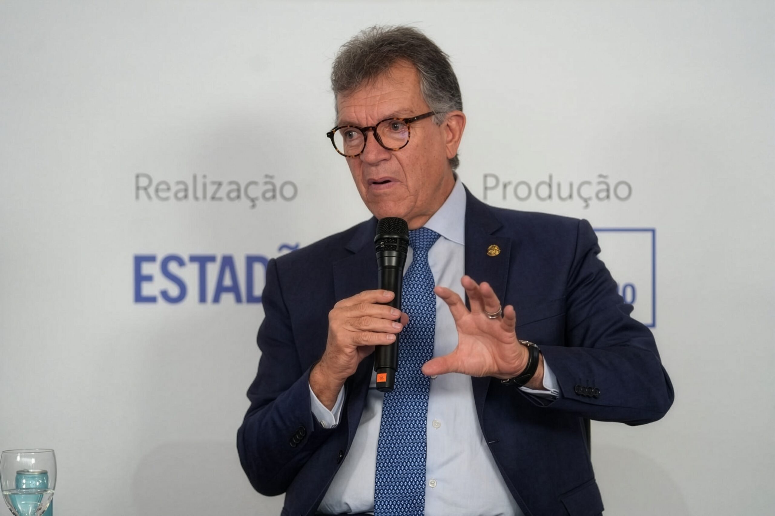 Microcrédito é saída para fugir do agiota, defende Laércio em evento do Estadão