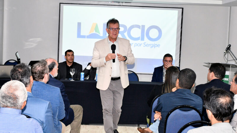 Laércio Oliveira defende PEC do Emprego durante Roadshow da Cebrasse em Aracaju